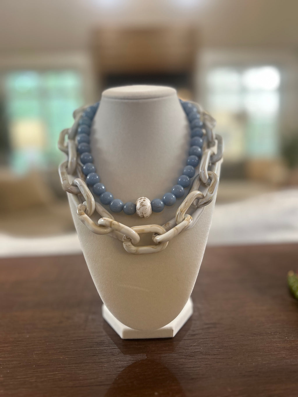 Neutral Chunky Chain