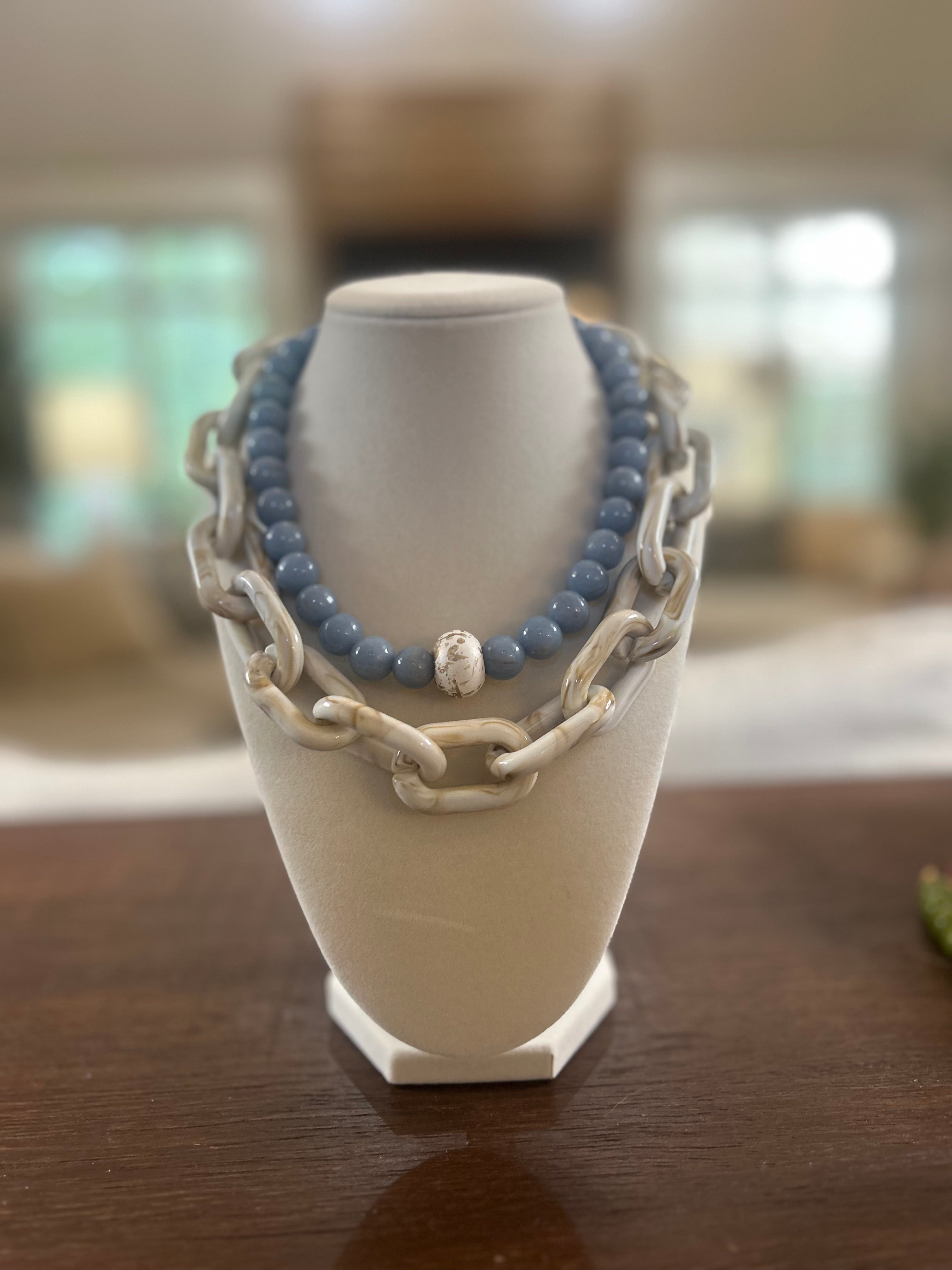 Neutral Chunky Chain