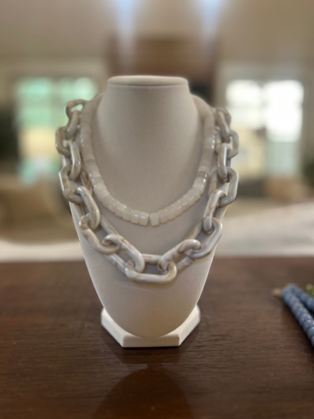 Neutral Chunky Chain