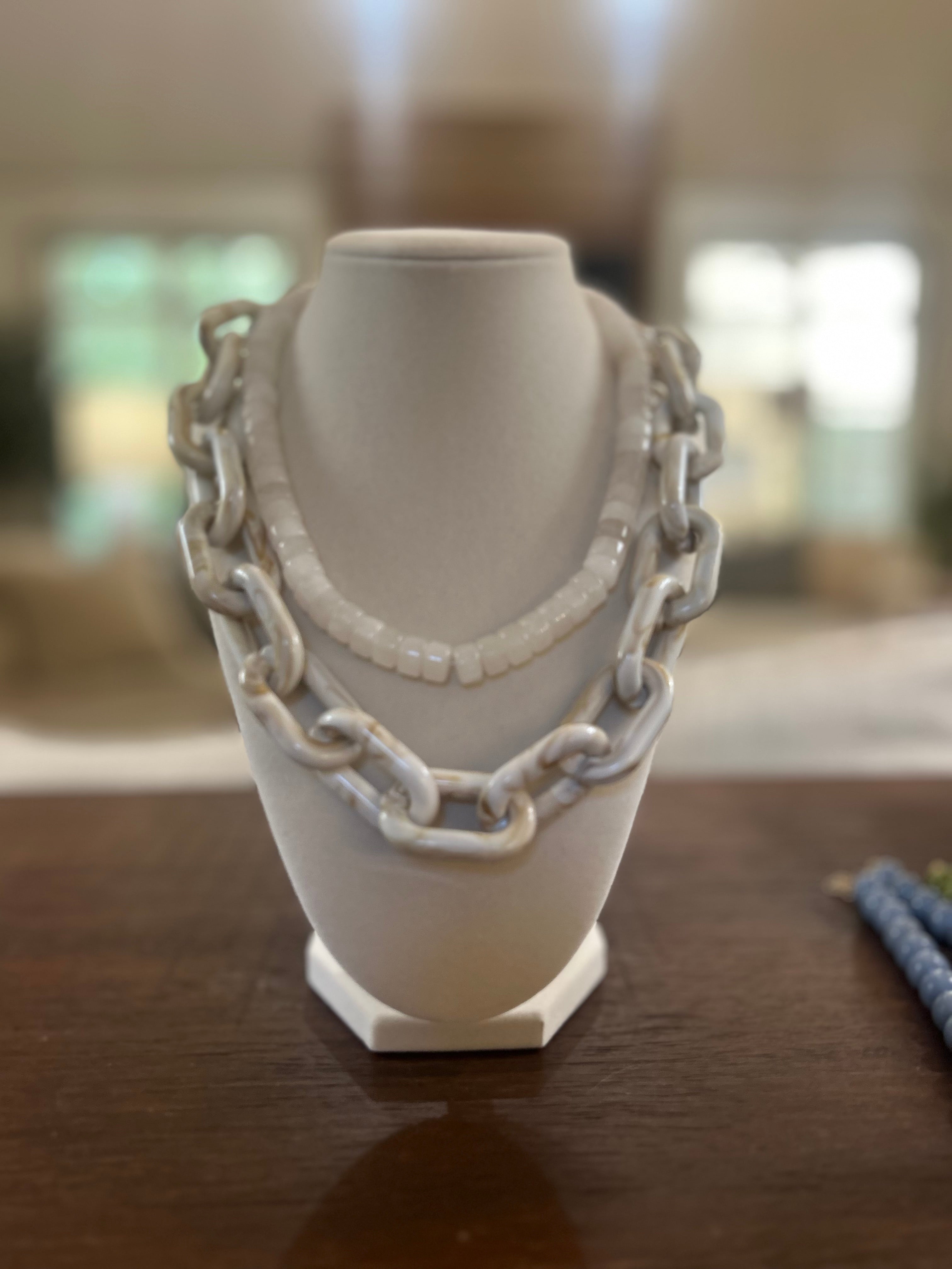 Neutral Chunky Chain